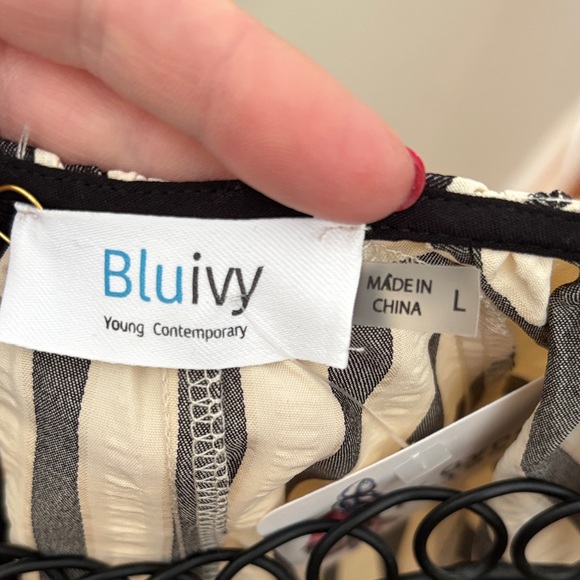 Black and White Striped Romper - Picture 2 of 7